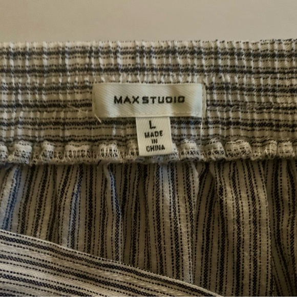 Clearance***Max Studio Striped Wrap Skirt - Picture 2 of 3